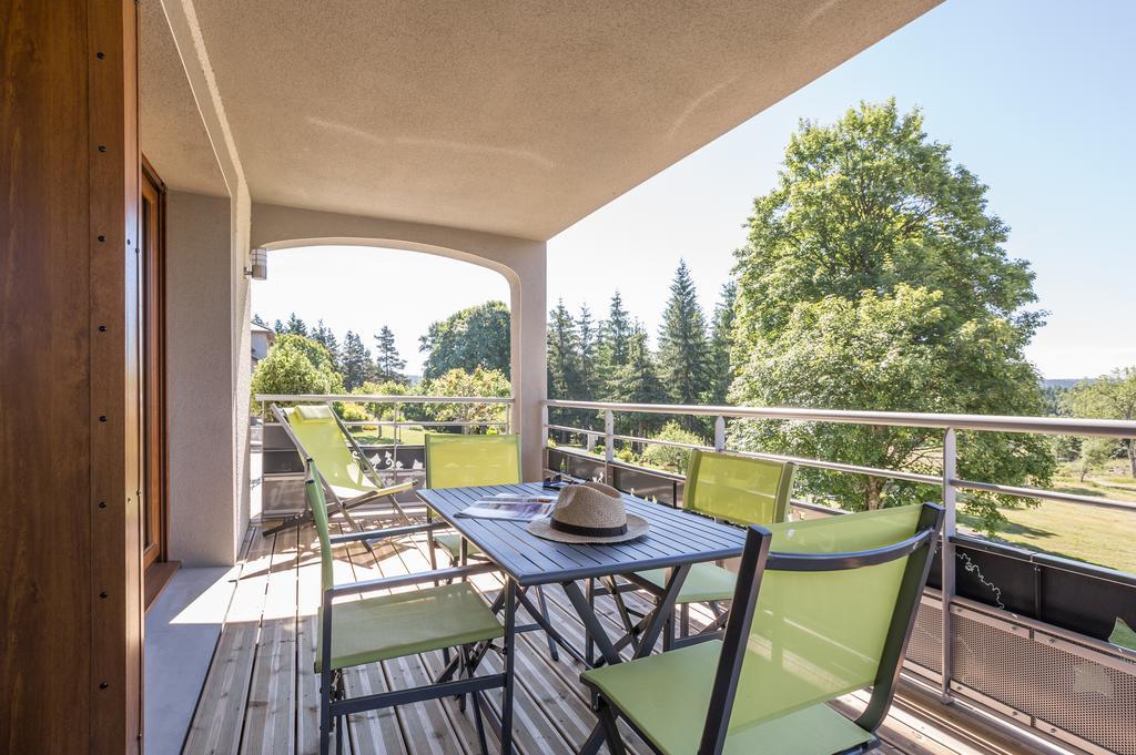 Logis Hotel Le Relais Du Bois Vialotte Le Chambon-sur-Lignon Bagian luar foto