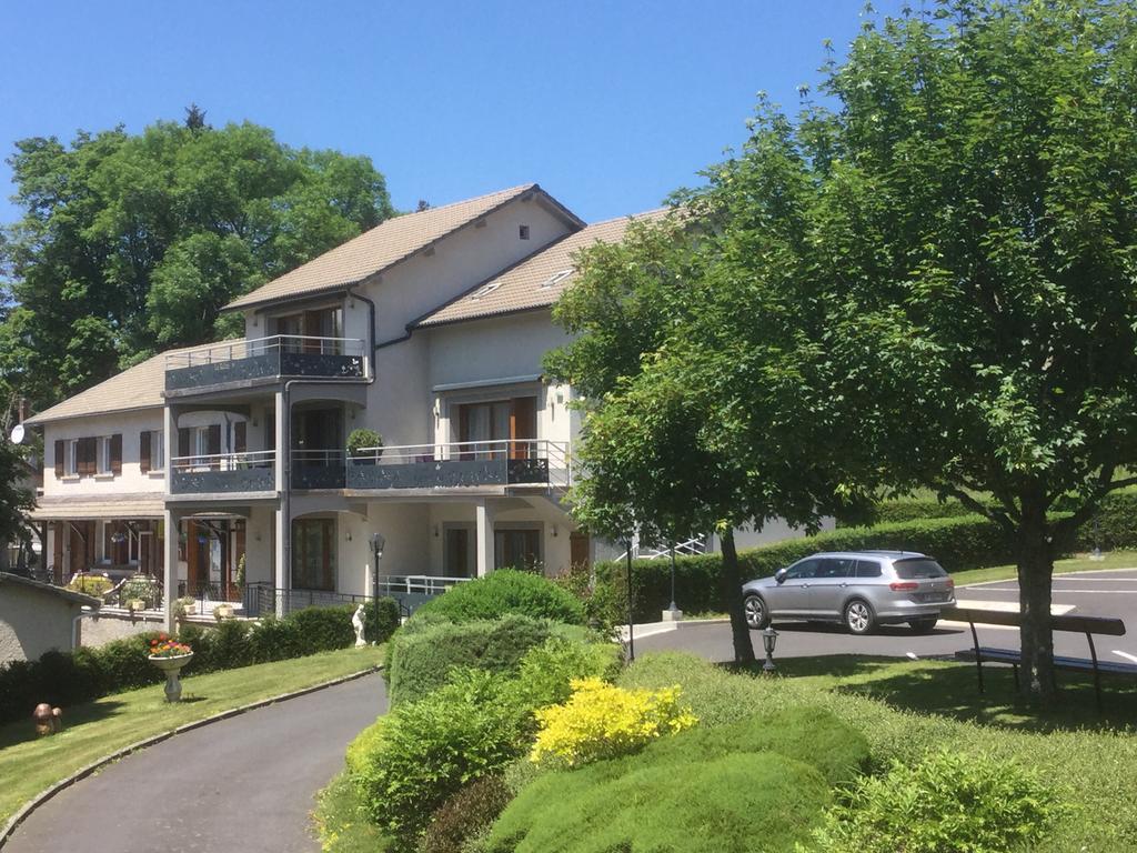 Logis Hotel Le Relais Du Bois Vialotte Le Chambon-sur-Lignon Bagian luar foto